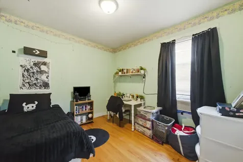 4918 North Monticello Avenue Chicago IL 60625