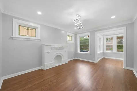 4918 North Monticello Avenue Chicago IL 60625