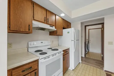 2142 Harbortown Circle Champaign IL 61821