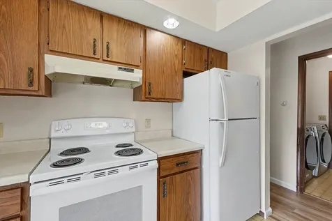 2142 Harbortown Circle Champaign IL 61821