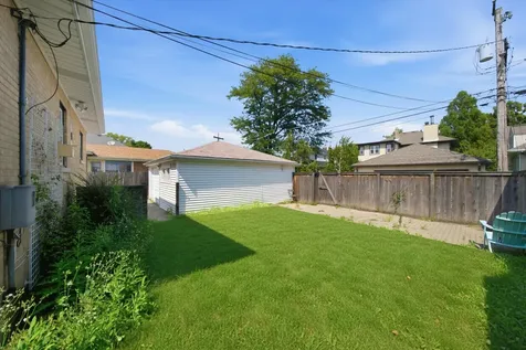 940 North Oak Park Avenue Oak Park IL 60302