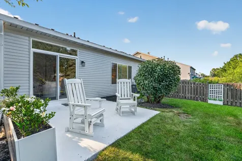 2246 Margaret Drive Montgomery IL 60538