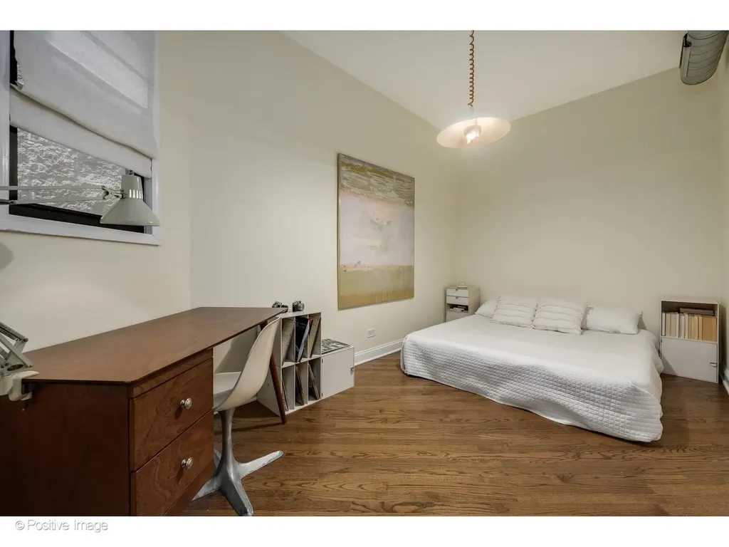 1135 West Webster Avenue Chicago IL 60614