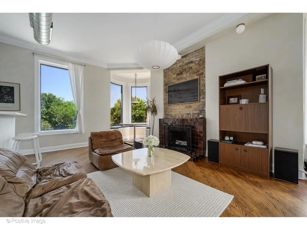 1135 West Webster Avenue Chicago IL 60614