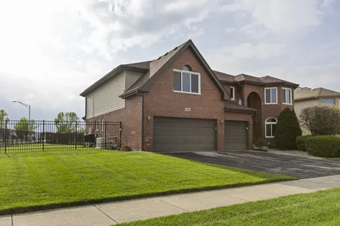 21158 Sophia Drive Matteson IL 60443