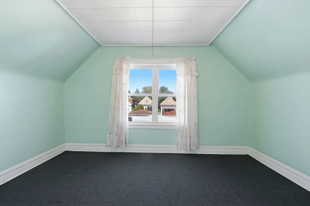2229 North Kedvale Avenue Chicago IL 60639