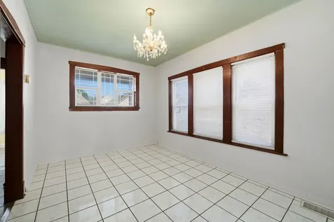 2229 North Kedvale Avenue Chicago IL 60639