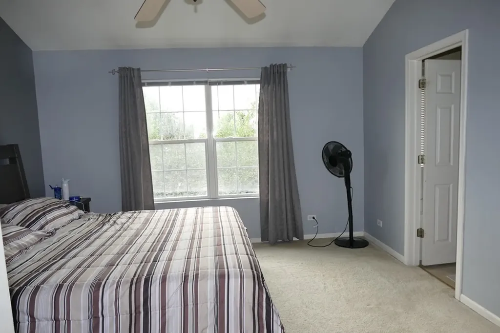 1995 Golden Gate Lane Naperville IL 60563