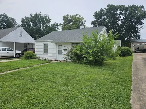 2521 Oak Street Quincy IL 62301