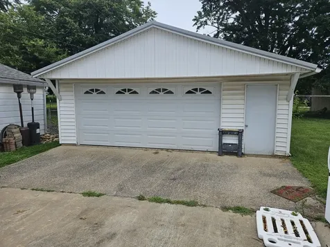 2521 Oak Street Quincy IL 62301