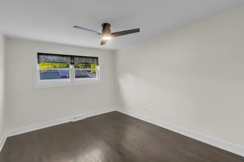 930 East 161st Place South Holland IL 60473