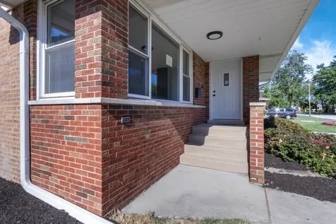 930 East 161st Place South Holland IL 60473