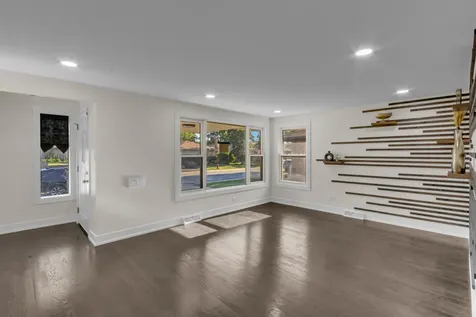 930 East 161st Place South Holland IL 60473