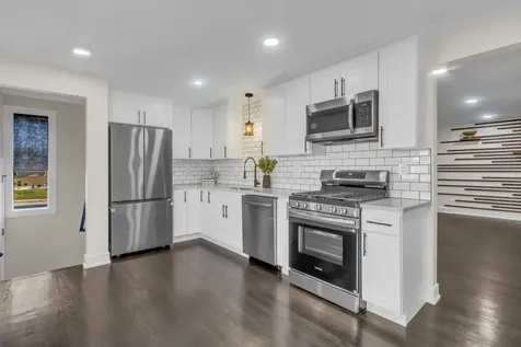 930 East 161st Place South Holland IL 60473