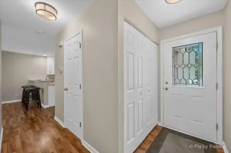 624 Daisy Lane Roselle IL 60172