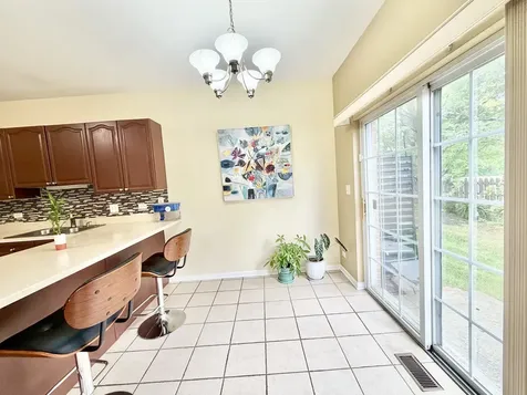 356 North West Pointe Drive Vernon Hills IL 60061