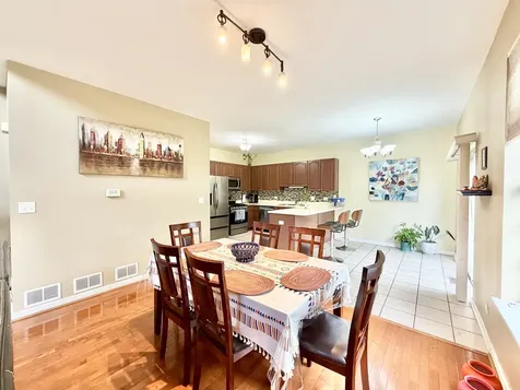 356 North West Pointe Drive Vernon Hills IL 60061
