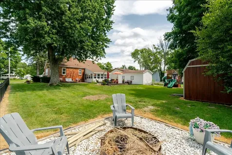 111 Loren Street Washington IL 61571
