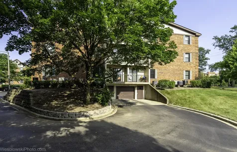 641 Hapsfield Lane Buffalo Grove IL 60089