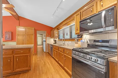 12501 South 74th Avenue Palos Heights IL 60463