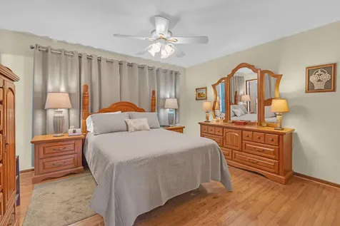 12501 South 74th Avenue Palos Heights IL 60463