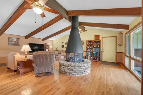 12501 South 74th Avenue Palos Heights IL 60463