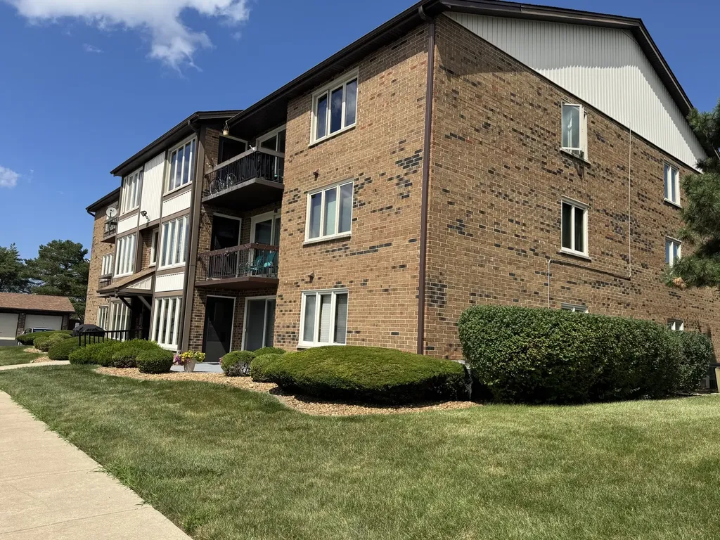 4924 Circle Court Crestwood IL 60418