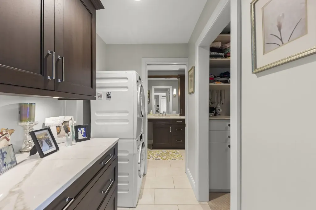 515 North Main Street Glen Ellyn IL 60137