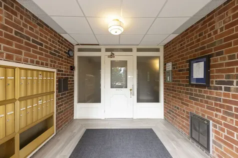 515 North Main Street Glen Ellyn IL 60137