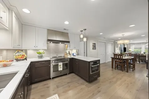 515 North Main Street Glen Ellyn IL 60137