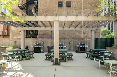 1310 North Ritchie Court Chicago IL 60610