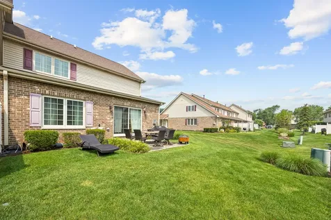 9415 Saratoga Court Hickory Hills IL 60457