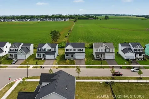 134 Piper Glen Avenue Oswego IL 60543