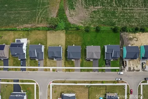 134 Piper Glen Avenue Oswego IL 60543