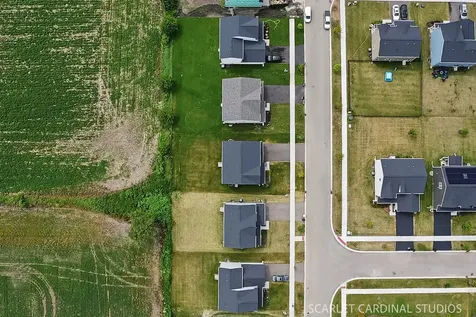 134 Piper Glen Avenue Oswego IL 60543