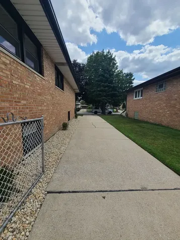 9028 Meade Avenue Oak Lawn IL 60453
