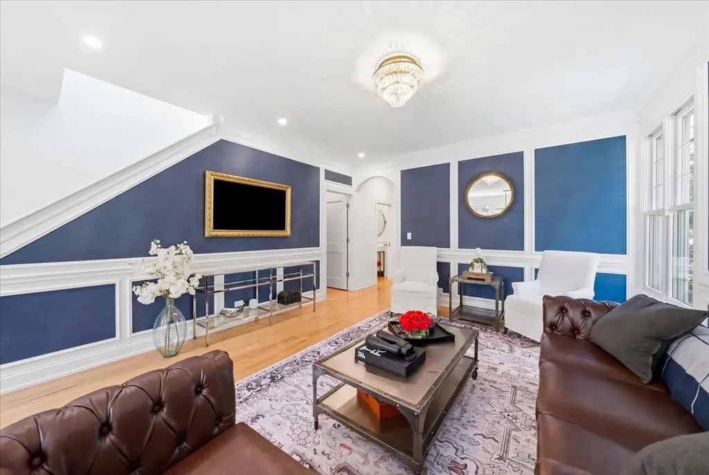344 West Scott Street Chicago IL 60610