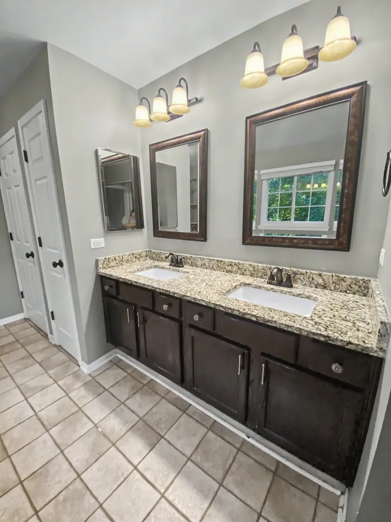 1213 Pennsbury Lane Aurora IL 60502