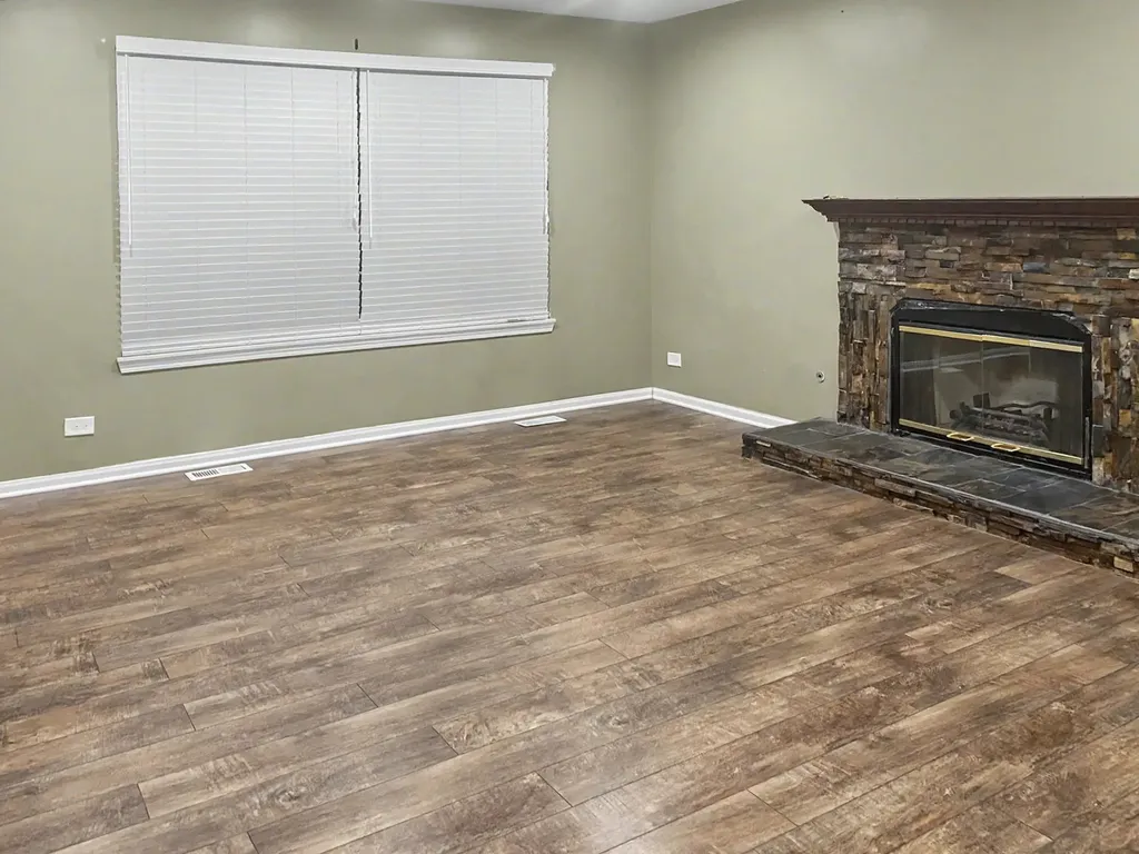 1213 Pennsbury Lane Aurora IL 60502