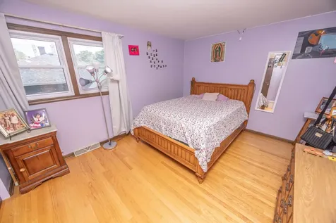 2105 Glenwood Avenue Joliet IL 60435