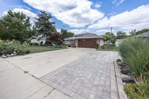 2105 Glenwood Avenue Joliet IL 60435