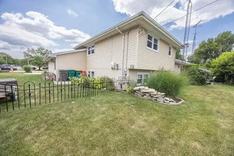 2105 Glenwood Avenue Joliet IL 60435