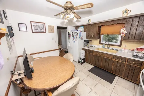 2105 Glenwood Avenue Joliet IL 60435