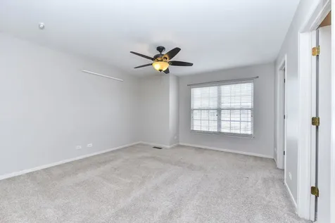 554 Declaration Lane Aurora IL 60502