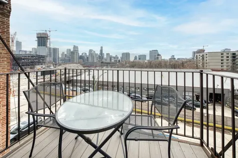 811 West Superior Street Chicago IL 60642