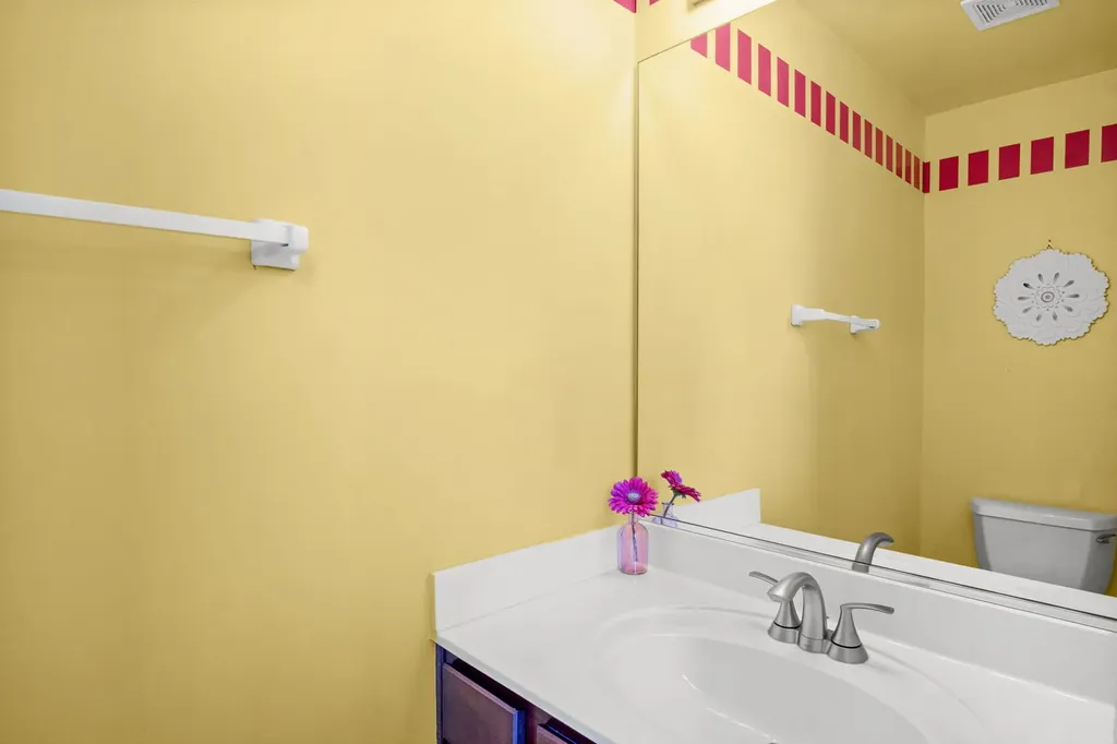 2222 Foxmoor Lane Aurora IL 60502