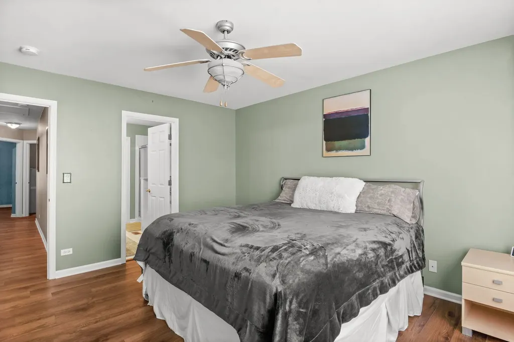 2222 Foxmoor Lane Aurora IL 60502