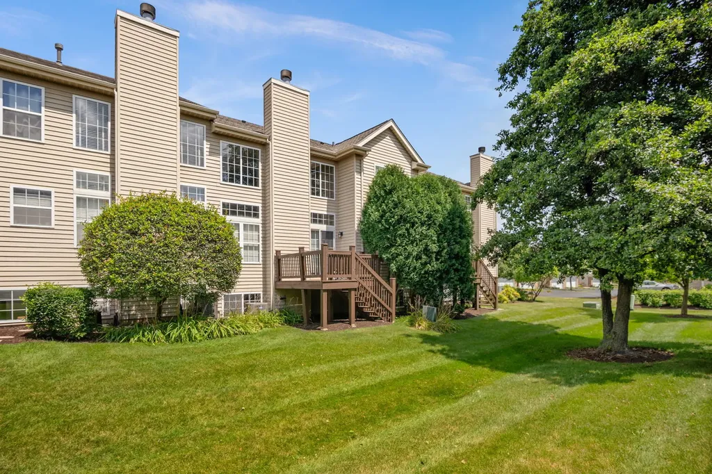 2222 Foxmoor Lane Aurora IL 60502
