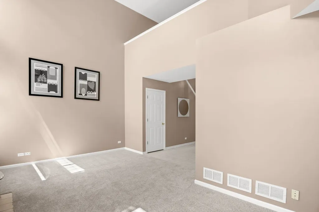2222 Foxmoor Lane Aurora IL 60502