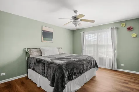 2222 Foxmoor Lane Aurora IL 60502